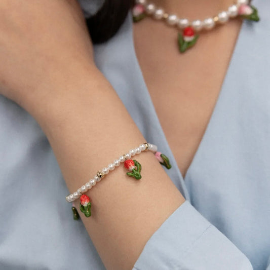 Brazalete Perlas y Tulipanes