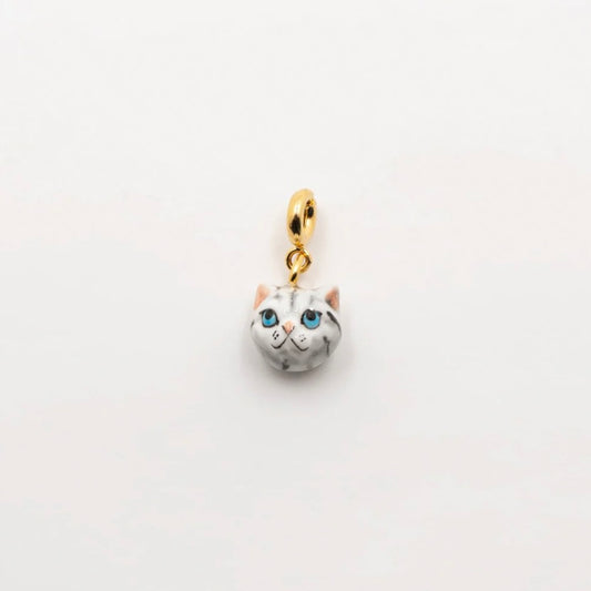Charm Gato Gris