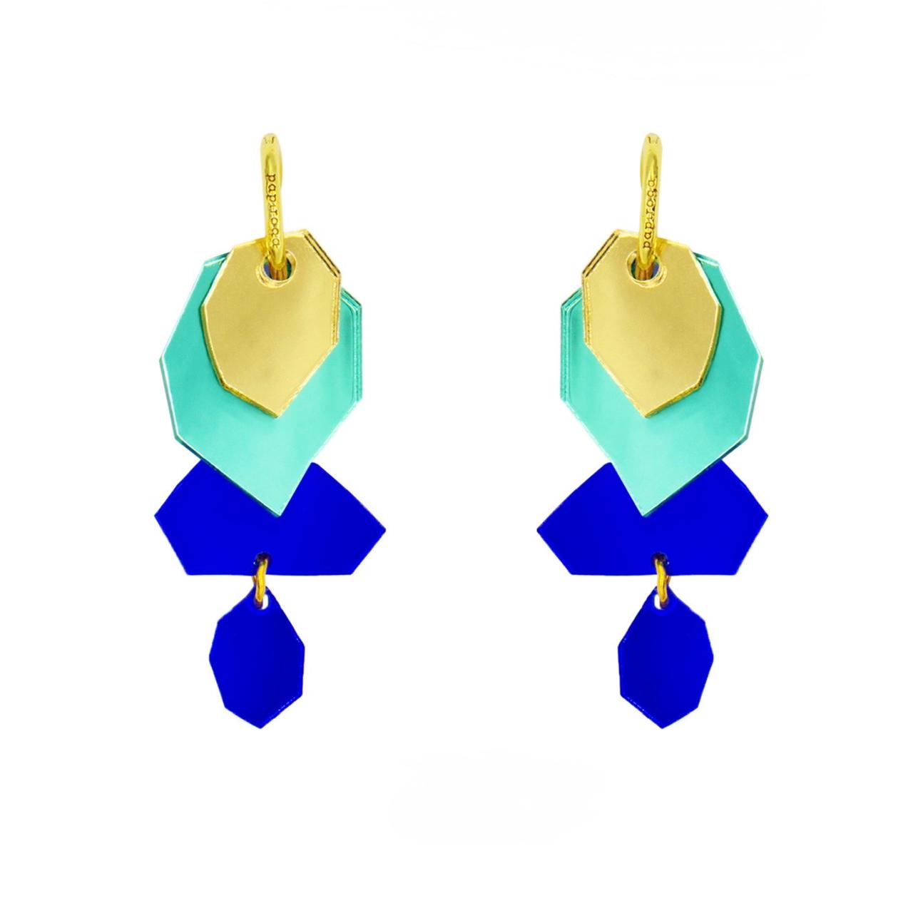 Aros maxi «Deshielo» de la marca Papiroga, fabricados en acrílico (metacrilato) con diseño español - Leontina Joyas Chile
