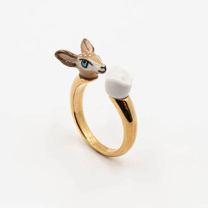Anillo Ciervo & Flor Blanca - Leontina Joyas