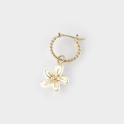 Aro Flor Erine Blanca Nach Bijoux, porcelana pintada a mano - Leontina Joyas Chile