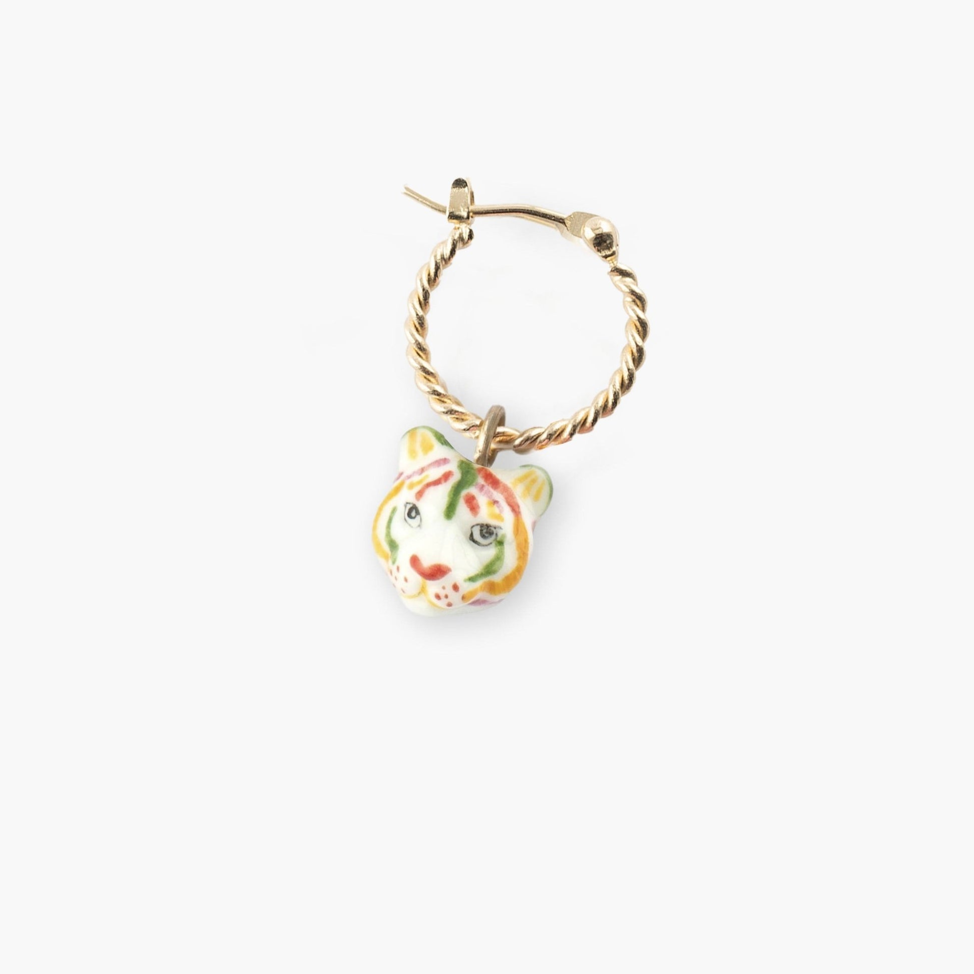 Aro Tigre Colores Nach Bijoux, porcelana pintada a mano - Leontina Joyas Chile