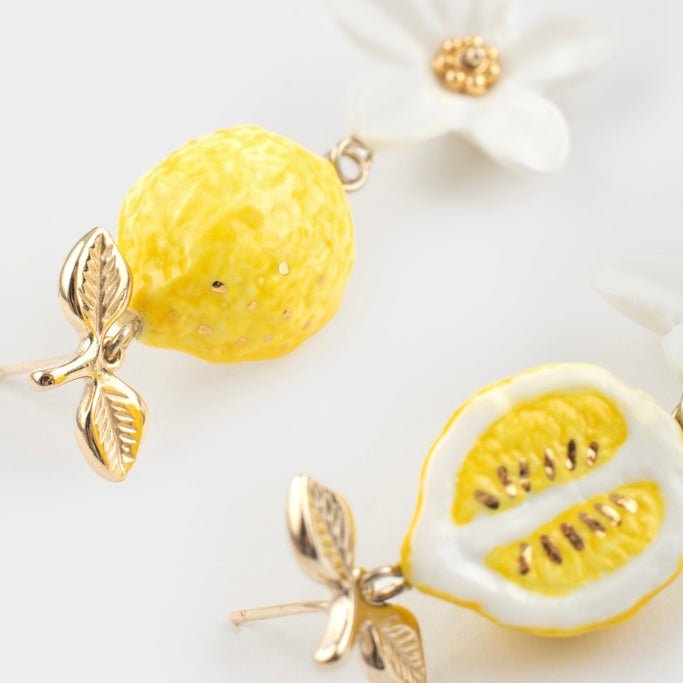 Aros Limones y Flores Blancas - Leontina Joyas