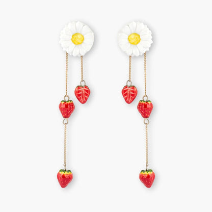 Aros Margaritas y Frutillas Nach Bijoux, porcelana pintada a mano - Leontina Joyas Chile