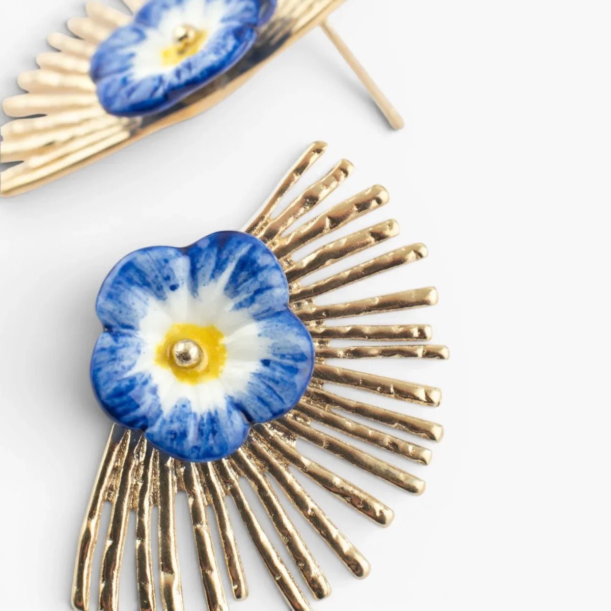 Aros Petunias Azules - Leontina Joyas