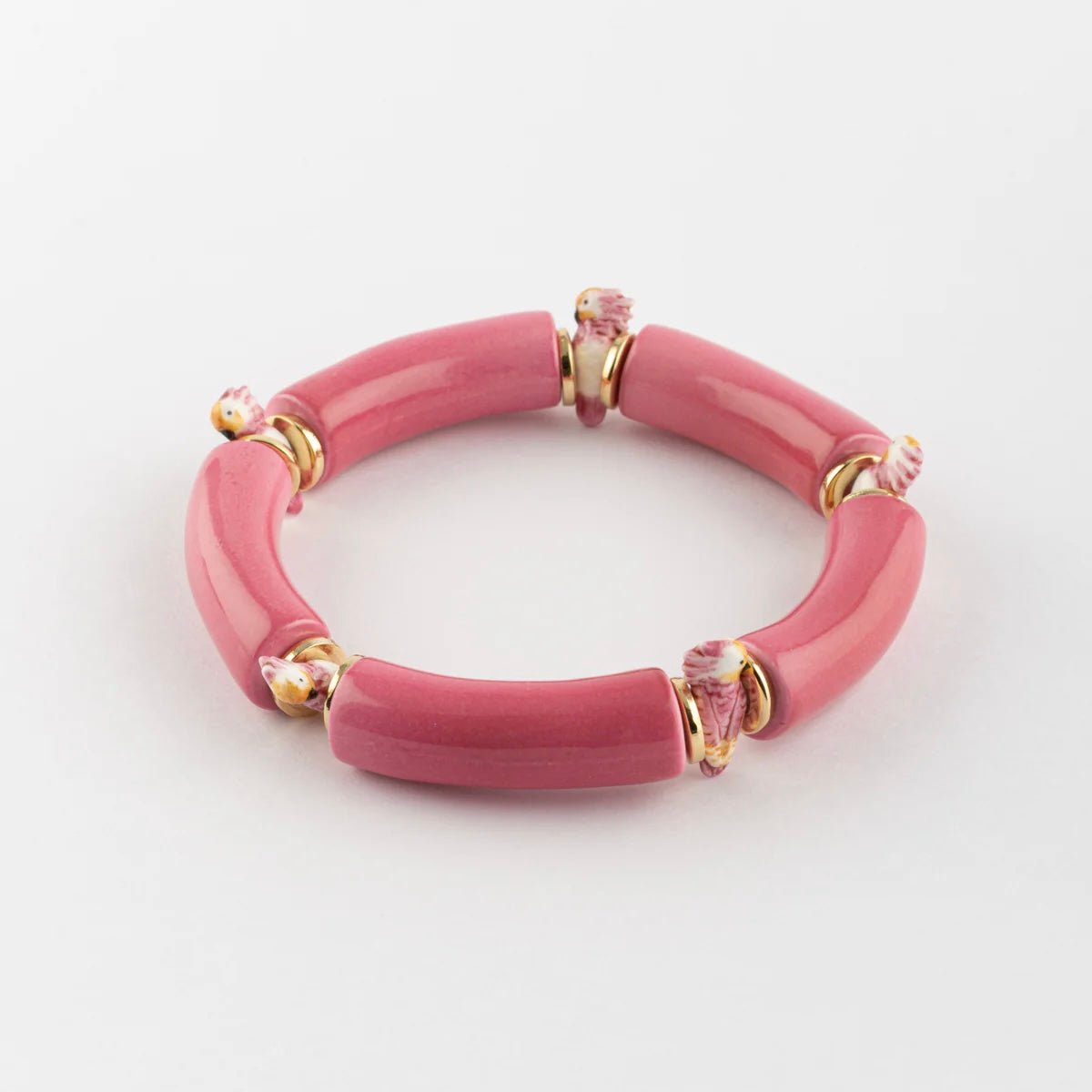 Brazalete Cacatúas Rosadas Nach Bijoux, porcelana pintada a mano - Leontina Joyas Chile