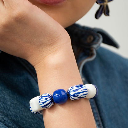 Brazalete Maxi Blanco y Zebra Azul - Leontina Joyas