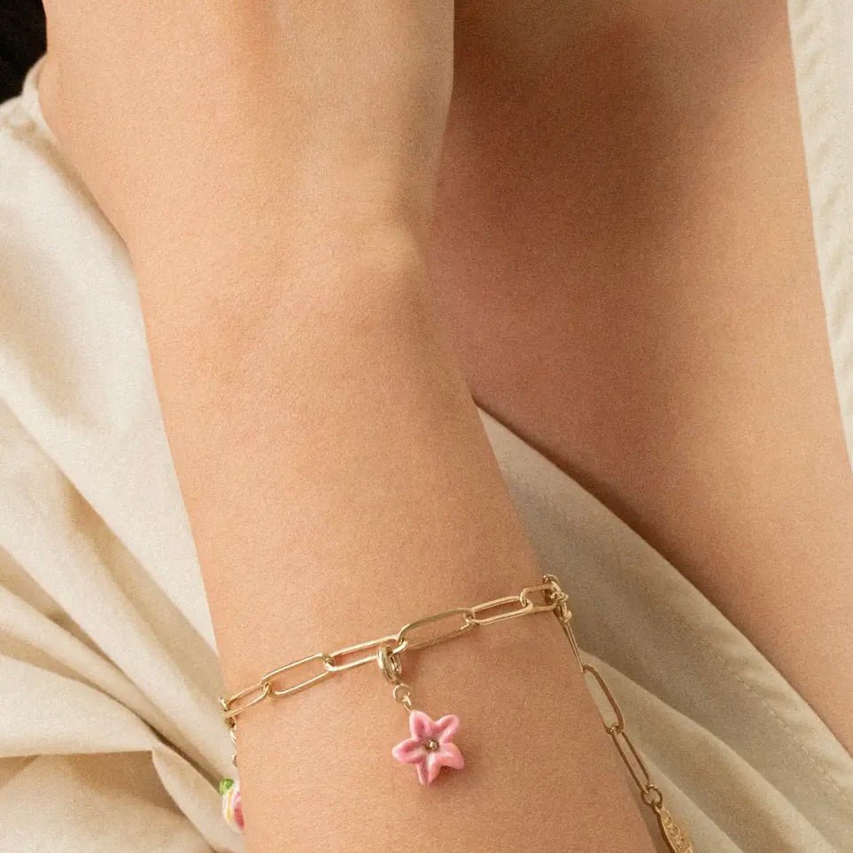 Charm Pink Lily - Leontina Joyas