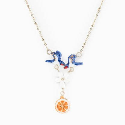 Collar Golondrinas y Naranja Nach Bijoux, porcelana pintada a mano - Leontina Joyas Chile