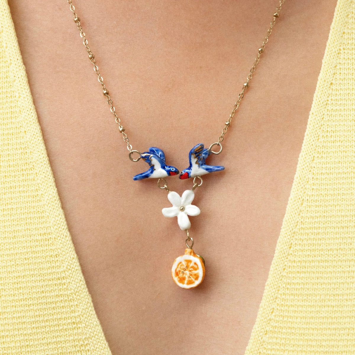 Collar Golondrinas y Naranja - Leontina Joyas